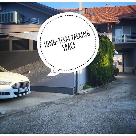Apartment Anna - Free Pickup From Or Dropoff To Zagreb Airport At Any Time, Please Give Three Days Advance Notice - Long-Term Parking With Airport Transport Possibility 大戈里察 外观 照片